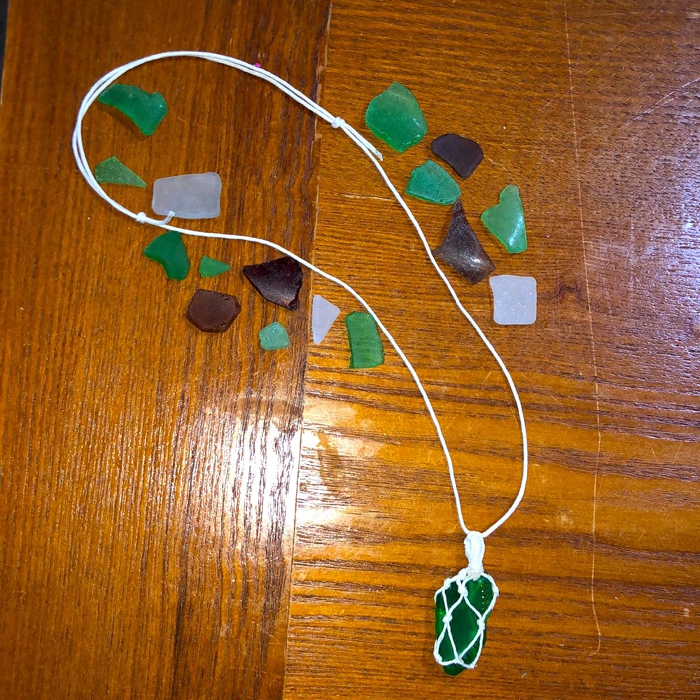 Handmade macrame seaglass necklace